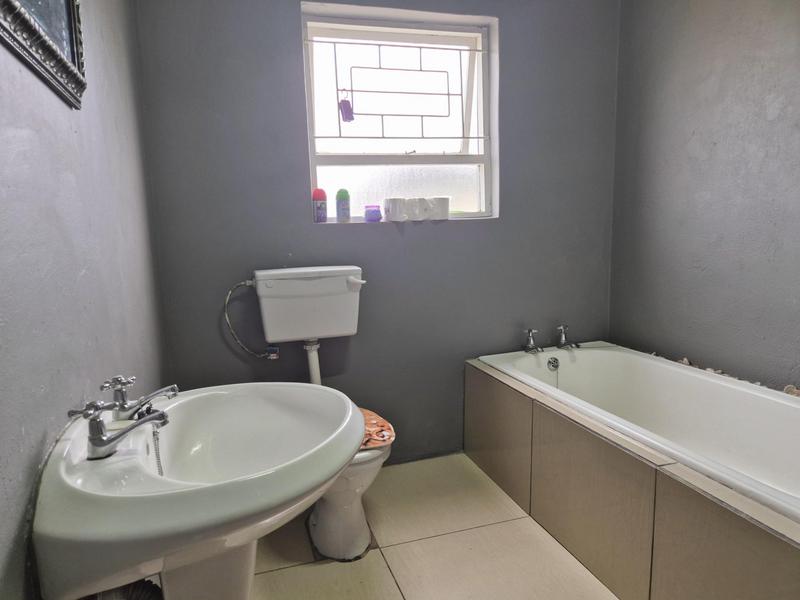 2 Bedroom Property for Sale in Franskraal Western Cape